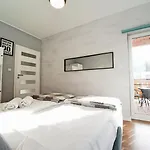 Apartamenty Everysky - Emilii Plater 18-18A
